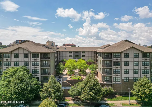 1st image of 445 W Blount Ave #303, Knoxville, TN 37920 | MLS# 1351340
