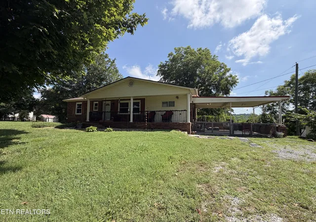2nd image of 2860 Boyds Creek Hwy, Sevierville, TN 37876 | MLS# 1348702
