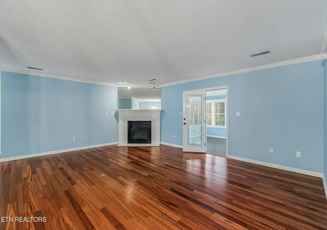 5th image of 715 Cedar Ln, Knoxville, TN 37912