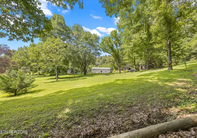 Photo 2 of Single family home for sale at 2019 Little Cvs Rd, Sevierville, TN 37862 | MLS# 1348677 | Listing updated on 2026-08-18