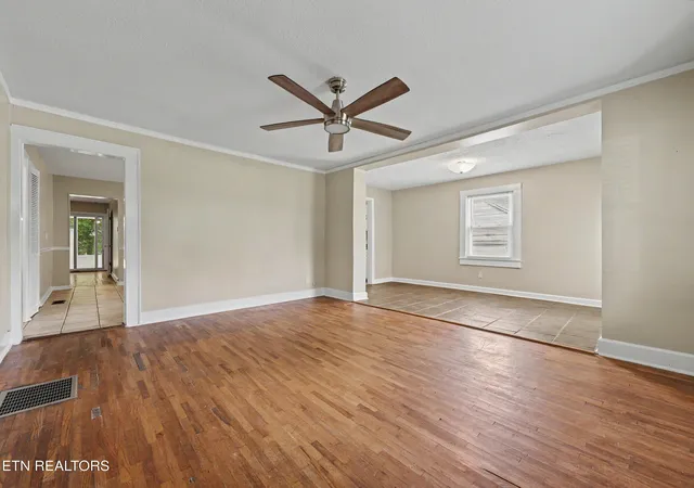 Photo 3 of Sale Pending at 120 Lonas Dr, Maryville, TN 37803 | MLS# 1349047 | Listing updated on 2026-07-26
