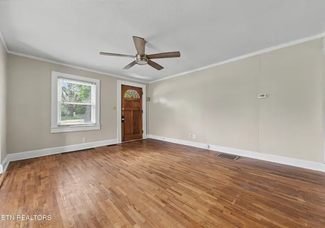 Photo 3 of Sale Pending at 120 Lonas Dr, Maryville, TN 37803 | MLS# 1349047 | Listing updated on 2026-07-26