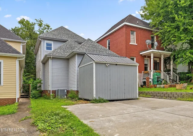 Photo 4 of Single family home for sale at 803 Fairview Ave, Chattanooga, TN 37403 | MLS# 1349165 | Listing updated on 2026-07-29