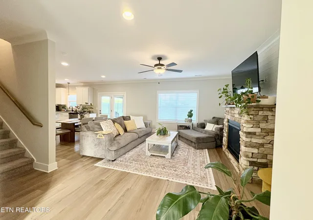 3rd image of 7328 Freedom Bell Ave, Powell, TN 37849 | MLS# 1348735