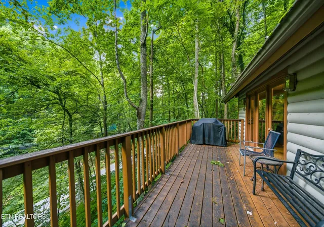 20th image of 1211 N Baden Dr, Gatlinburg, TN 37738 | MLS# 1349052