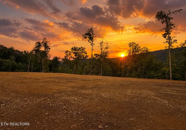 2nd image of 350 Old Hen Valley Rd, Oliver Springs, TN 37840 | MLS# 1348957