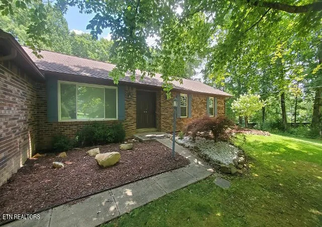 3rd image of 1097 Cooper Lake Rd, Oneida, TN 37841 | MLS# 1348734