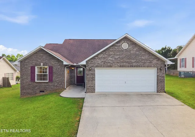Photo 1 of Single family home for sale at 119 Matthews Rd, Maryville, TN 37801 | MLS# 1349210 | Listing updated on 2026-09-25