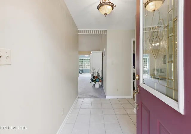 Photo 2 of Single family home for sale at 119 Matthews Rd, Maryville, TN 37801 | MLS# 1349210 | Listing updated on 2026-09-25