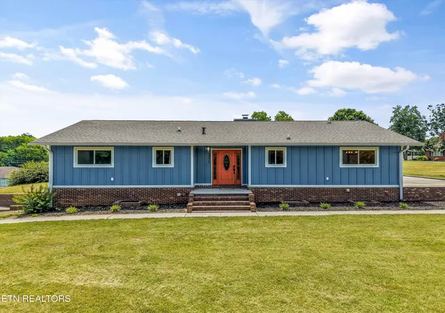 1st image of 2572 Sevierville Rd, Maryville, TN 37804 | MLS# 1348732