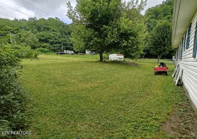 Photo 2 of Sale Pending at 943 Cool Branch Rd, Sneedville, TN 37869 | MLS# 1348721 | Listing updated on 2026-09-11