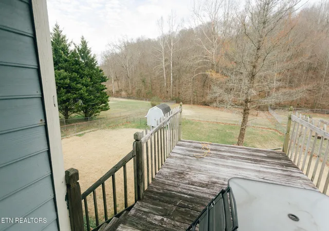 Photo 4 of Single family home for sale at 140 Wellington Dr, Middlesboro, KY 40965 | MLS# 1348714 | Listing updated on 2026-08-25