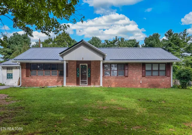 Photo 1 of Single family home for sale at 3315 Highway 66 S, Rogersville, TN 37857 | MLS# 1349073 | Listing updated on 2026-09-26