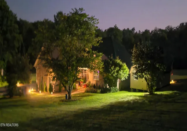 2nd image of 326 Forest Dr, Crossville, TN 38555 | MLS# 1351483