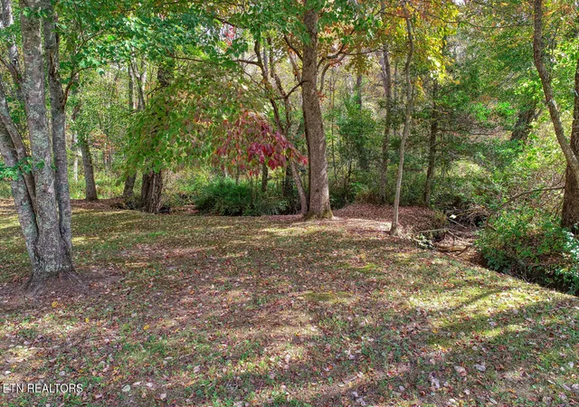 56th image of 326 Forest Dr, Crossville, TN 38555 | MLS# 1351483