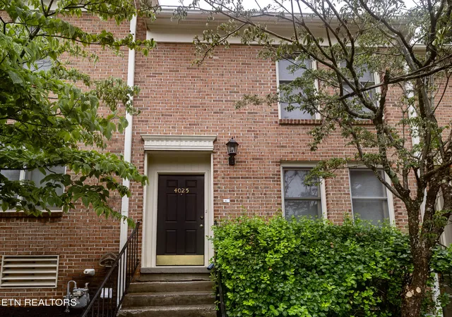 Photo 1 of Condo for sale at 4025 Heather Ct, Knoxville, TN 37919 | MLS# 1349208 | Listing updated on 2026-08-10