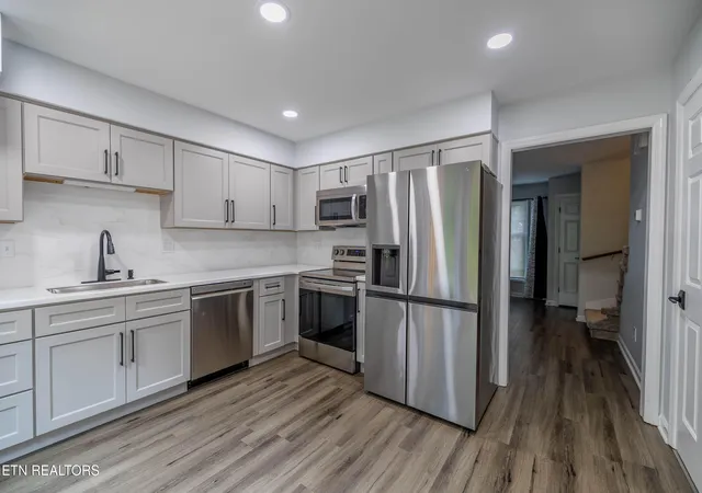 Photo 2 of Condo for sale at 4025 Heather Ct, Knoxville, TN 37919 | MLS# 1349208 | Listing updated on 2026-08-10