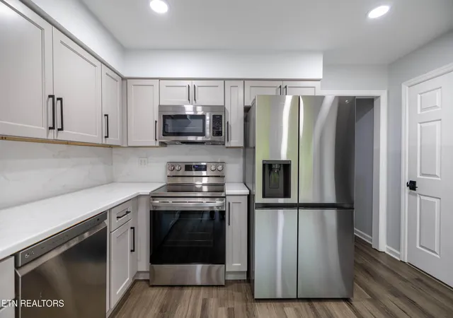 Photo 3 of Condo for sale at 4025 Heather Ct, Knoxville, TN 37919 | MLS# 1349208 | Listing updated on 2026-08-10