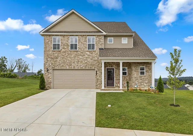 13th image of 402 Sugar Maple Trail Tr, Lenoir City, TN 37771 | MLS# 1348775