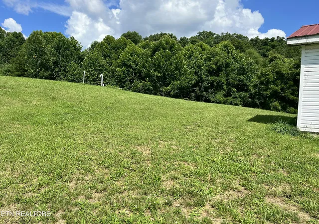 3rd image of 1803 Mountain View Rd, Robbins, TN 37852 | MLS# 1348784