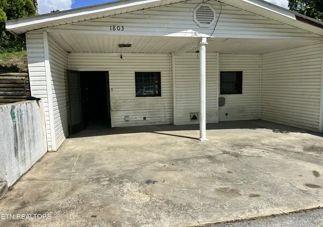 4th image of 1803 Mountain View Rd, Robbins, TN 37852 | MLS# 1348784