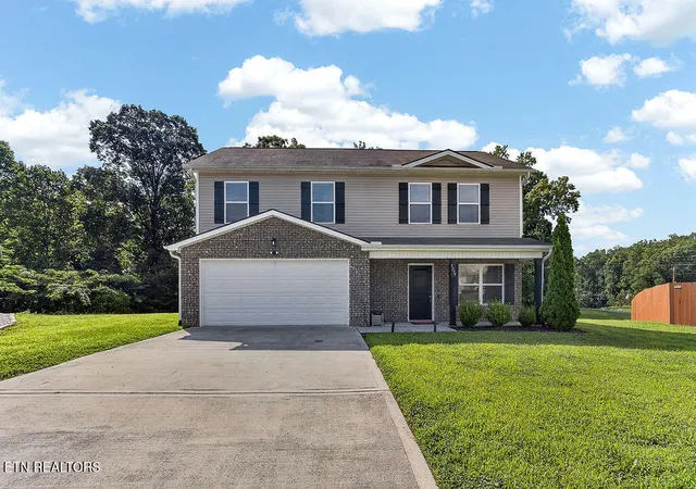 Photo 1 of Single family home for sale at 1339 Zamora Ln, Knoxville, TN 37912 | MLS# 1348814 | Listing updated on 2026-08-22