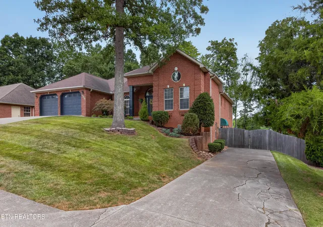2nd image of 2254 Argonne Dr, Maryville, TN 37804 | MLS# 1348817