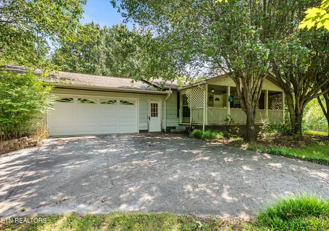 1st image of 3754 Mutton Hollow Rd, Maryville, TN 37803 | MLS# 1349728
