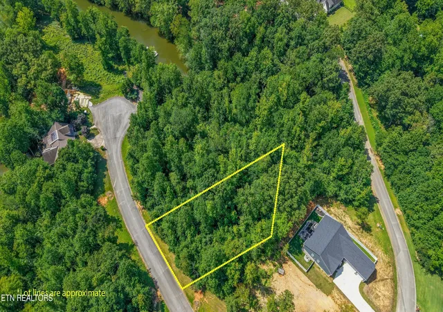 1st image of 35 Emory Cove Dr, Harriman, TN 37748 | MLS# 1349078