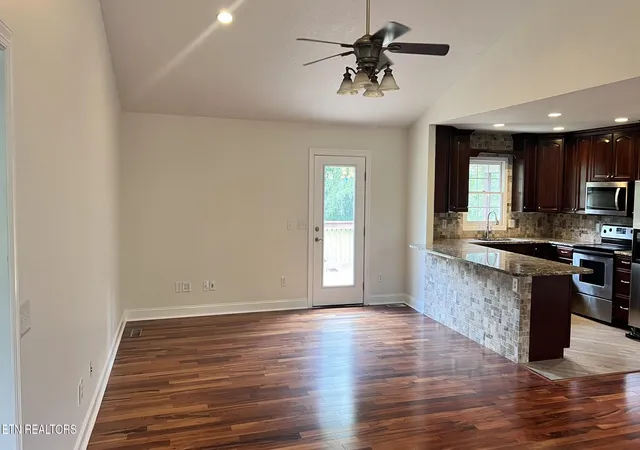 Photo 3 of Single family home for sale at 189 County Rd 704, Athens, TN 37303 | MLS# 1348838 | Listing updated on 2026-08-01