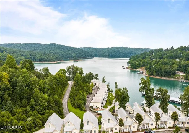 Photo 2 of Condo for sale at 114 E Harbor View Ln, La Follette, TN 37766 | MLS# 1348854 | Listing updated on 2026-07-20