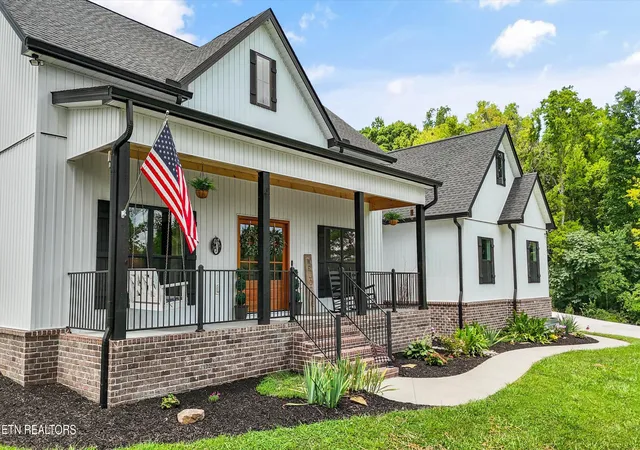 5th image of 4368 Vinegar Valley Rd, Friendsville, TN 37737 | MLS# 1349258