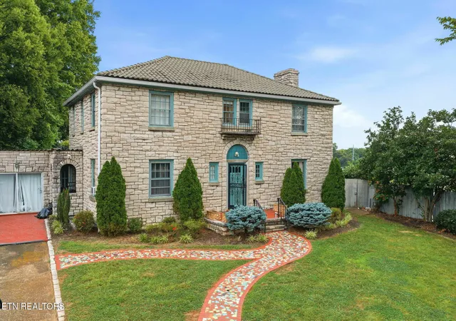 1st image of 2715 Sullins St, Knoxville, TN 37919 | MLS# 1348877