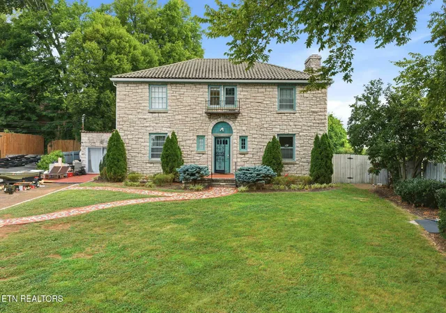 2nd image of 2715 Sullins St, Knoxville, TN 37919 | MLS# 1348877