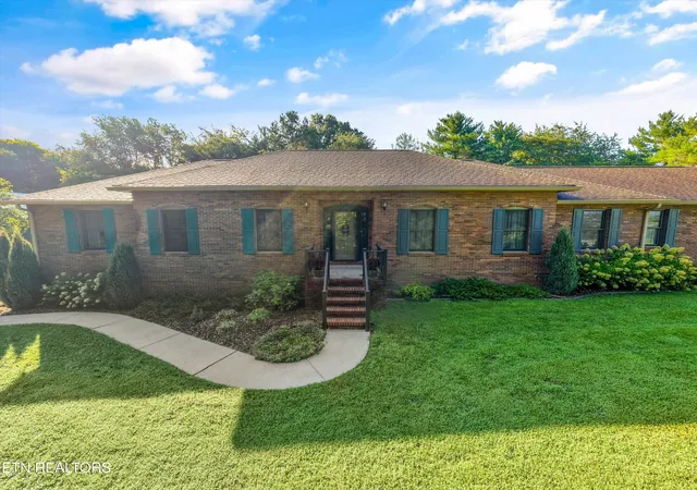 Photo 2 of Single family home for sale at 1710 Murphy Myers Rd, Maryville, TN 37803 | MLS# 1349074 | Listing updated on 2026-08-11