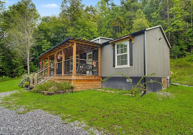 3rd image of 1939 Creek Hollow Wy, Sevierville, TN 37876 | MLS# 1351124