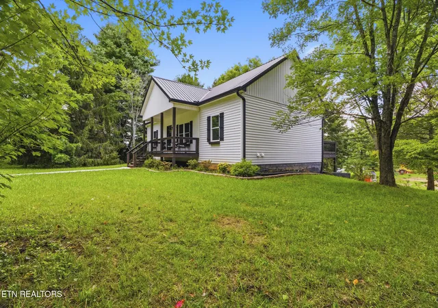 2nd image of 136 Log Ln, Jacksboro, TN 37757 | MLS# 1348894