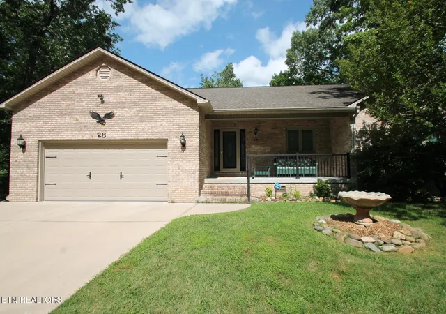 1st image of 28 Pineridge Ct, Crossville, TN 38558 | MLS# 1348901