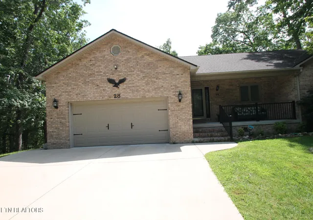 2nd image of 28 Pineridge Ct, Crossville, TN 38558 | MLS# 1348901