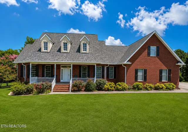 1st image of 190 Williamsburg Dr, Lenoir City, TN 37772 | MLS# 1348951