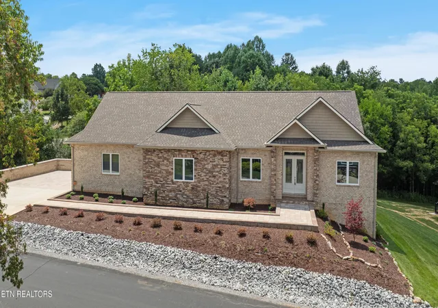 2nd image of 119 Hanani Tr, Vonore, TN 37885 | MLS# 1348961