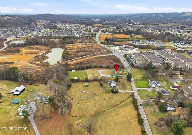 29th image of 2036 Morganton Rd, Maryville, TN 37801 | MLS# 1348908