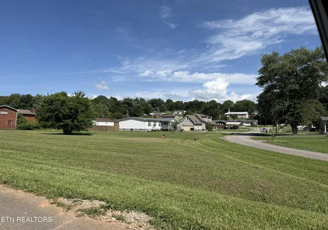2nd image of Crescent Dr, Loudon, TN 37774 | MLS# 1349026