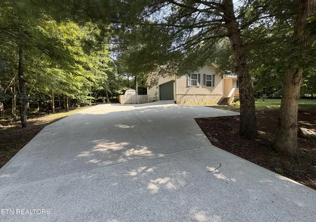 1st image of 6259 Osage Rd, Crossville, TN 38572 | MLS# 1350586