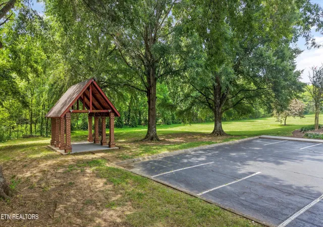 60th image of 12600 Comblain Rd, Farragut, TN 37934 | MLS# 1349415