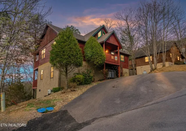 Photo 1 of Single family home for sale at 1643 Raccoon Den Way, Sevierville, TN 37862 | MLS# 1348969 | Listing updated on 2026-07-30