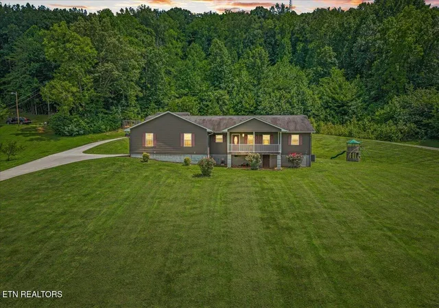 Photo 1 of Single family home for sale at 251 County Rd 67, Riceville, TN 37370 | MLS# 1349202 | Listing updated on 2026-10-05