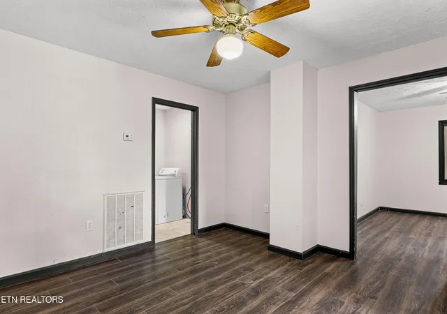Photo 4 of Single family home for sale at 3575 Weavers Dr, Louisville, TN 37777 | MLS# 1349027 | Listing updated on 2026-09-04