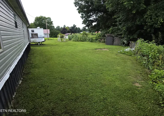4th image of 1195 Buffalo Rd, Oneida, TN 37841 | MLS# 1349023