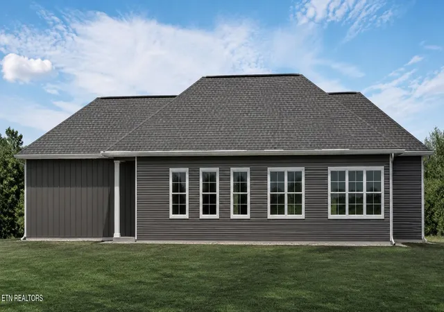Photo 3 of Sale Pending at 137 Hawes Cir, Crossville, TN 38558 | MLS# 1349930 | Listing updated on 2026-07-31